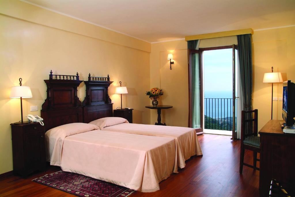 Resort Borgo San Rocco Savoca Kamer foto